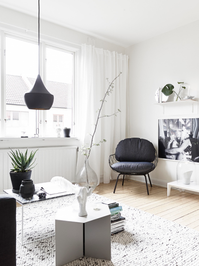 Black and White Living Rooms - Homey Oh My