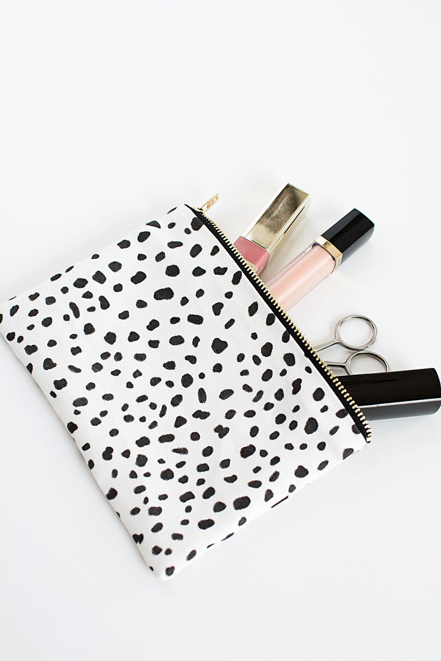 Leather and Cotton Clutch - How Did You Make This? | Luxe DIY