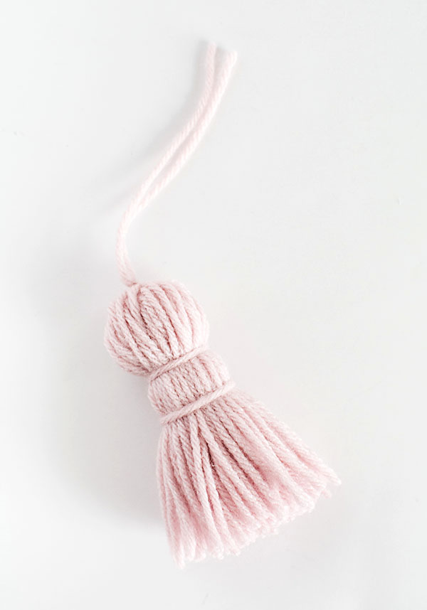 amokk Chunky Small Tassels for Bookmarks with Hanging Loop Cute Tassels for  Crafts Jewelry Making 2.9-inch 24 Pcs (Pink)