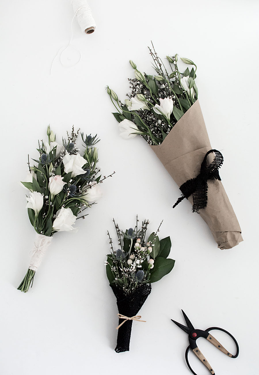 How to make paper bag with flower arrangement, make a bouquet 