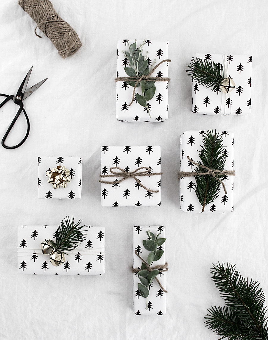 free-printable-christmas-wrapping-paper - Homey Oh My