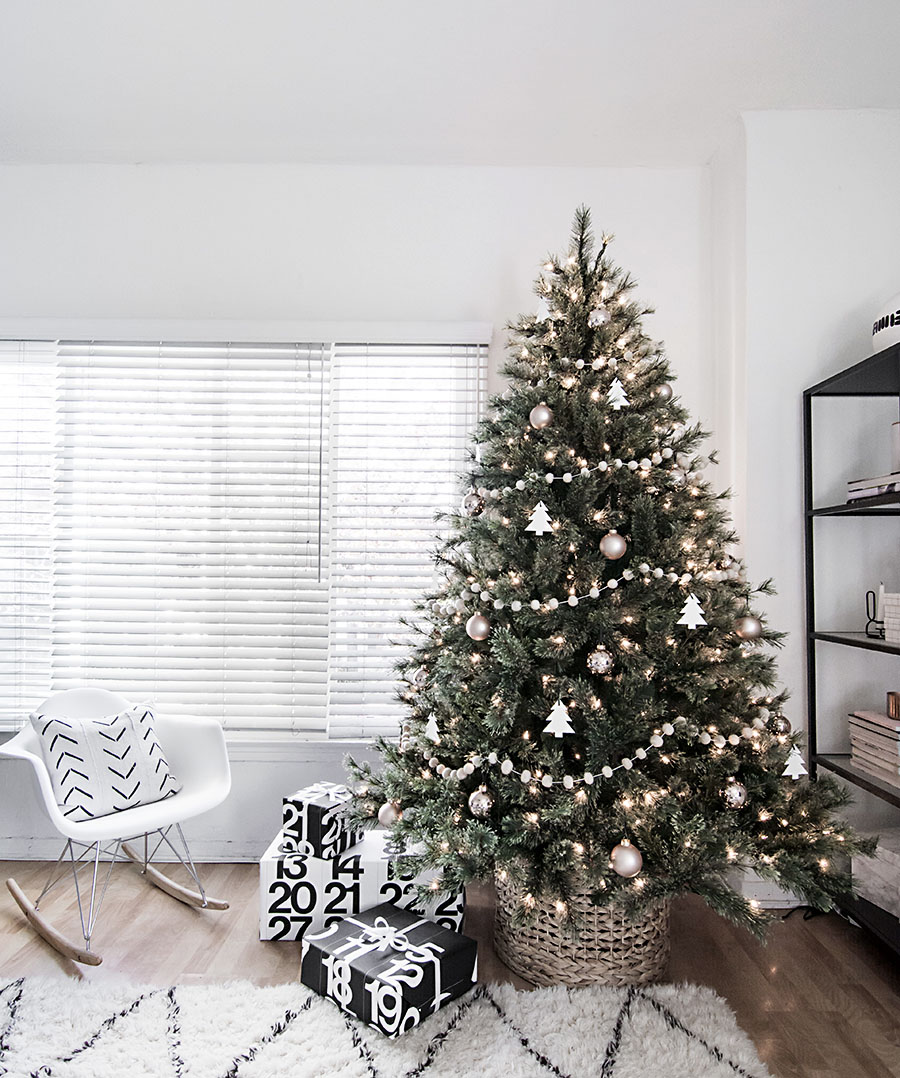 White Pom Pom Christmas Tree 