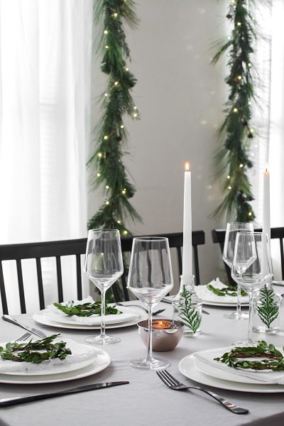 Modern Christmas Table - Homey Oh My