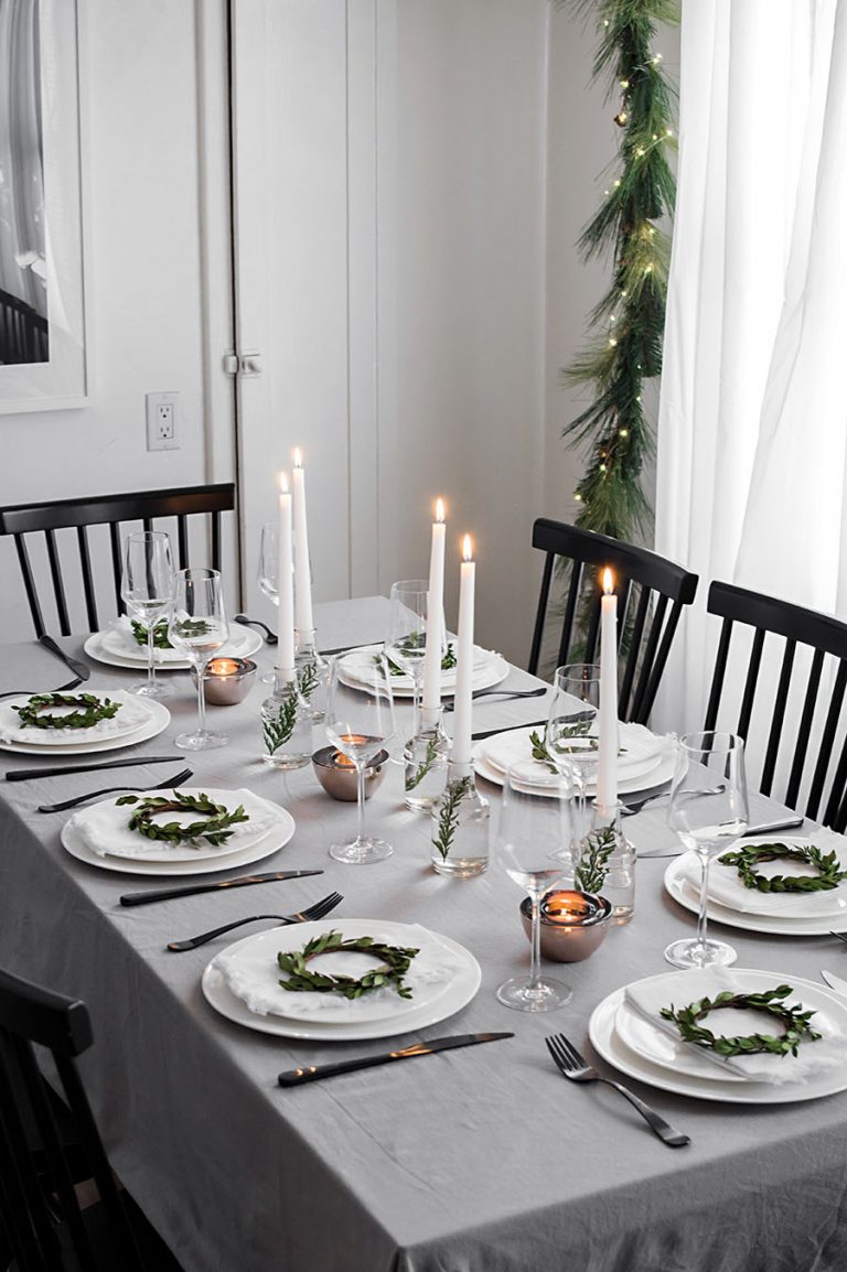 Modern Christmas Table - Homey Oh My